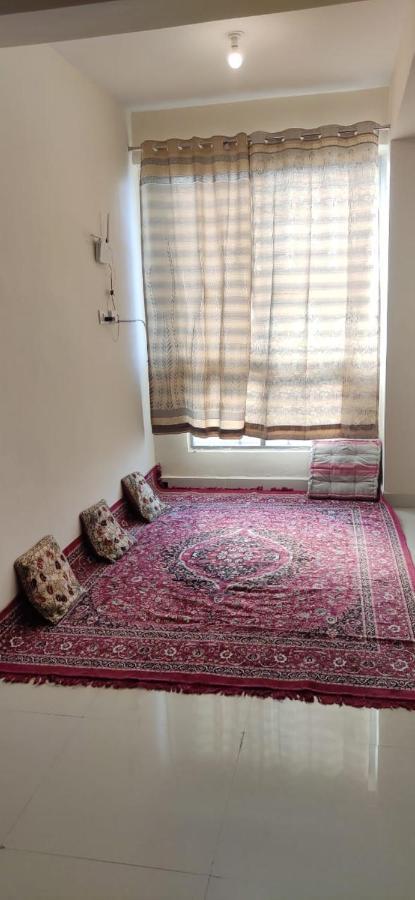 Love & Peace Apartment Джабалпур Екстериор снимка